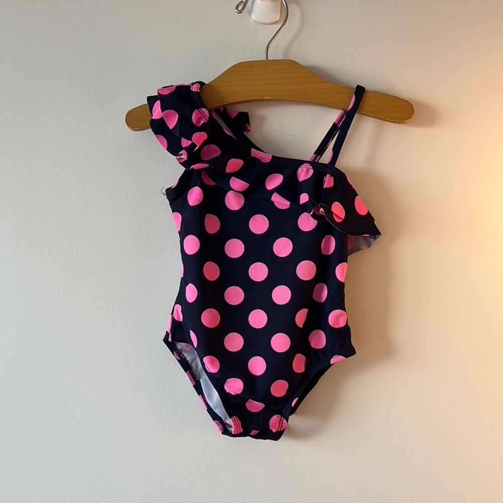 Pink Polka Dot One-Shoulder Swimsuit